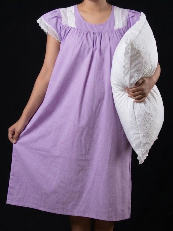 Nightdress with front opening