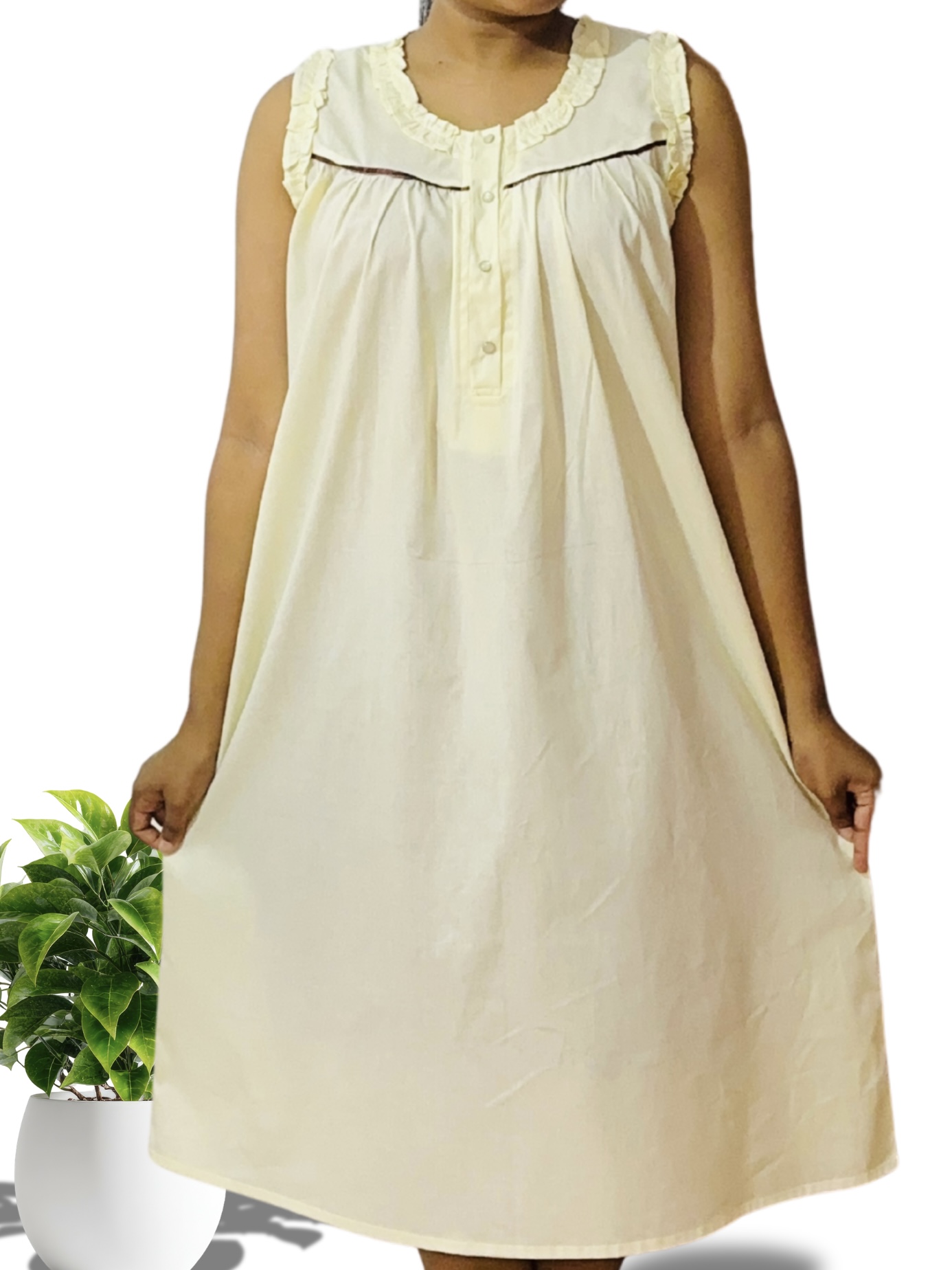 Full cotton nightdress with front opening 🐥
